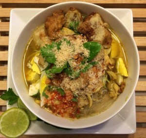 Soto Lamongan in a bowl